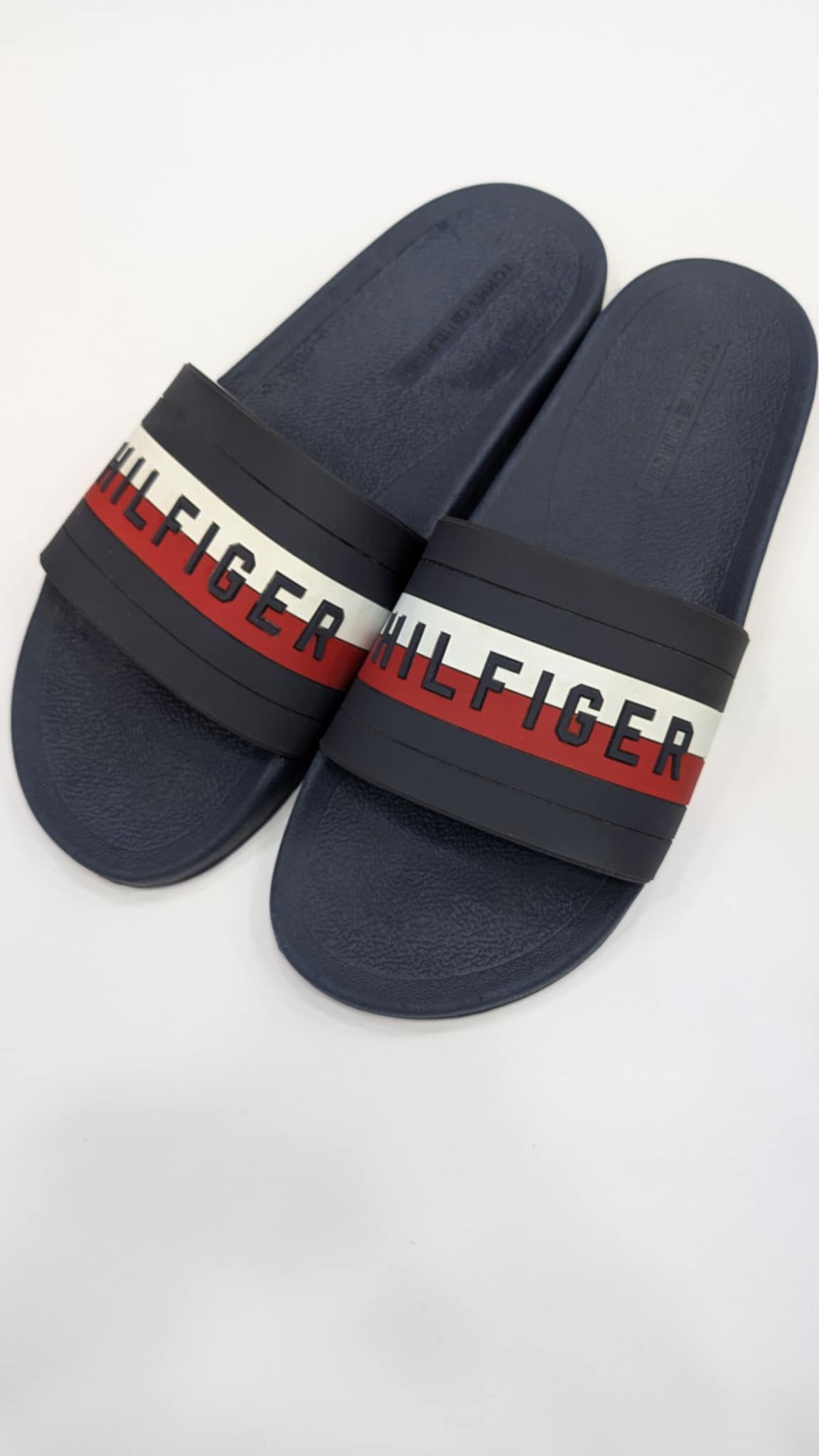 Claquettes Tommy Hilfiger P:43-44