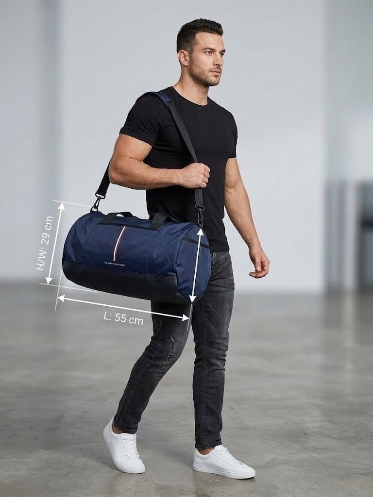 Sac de sport/voyage Tommy Hilfiger bleu marine.