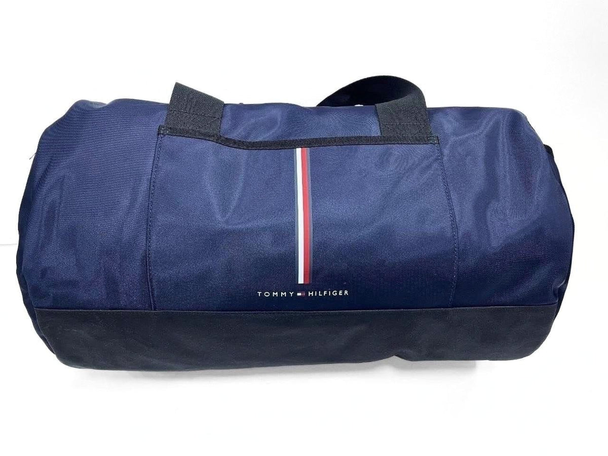 Sac de sport/voyage Tommy Hilfiger bleu marine.
