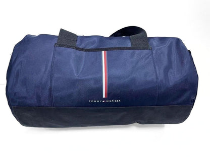 Sac de sport/voyage Tommy Hilfiger bleu marine.