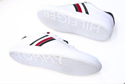 Baskets en cuir blanc Tommy Hilfiger Essential Stripe.
