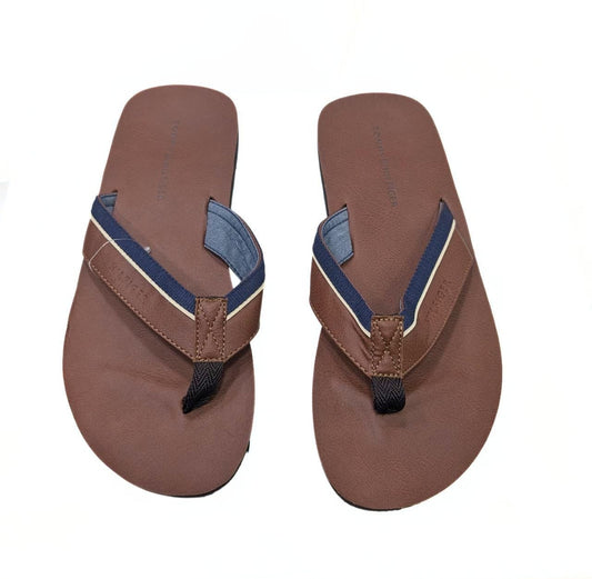 Claquettes cuir Homme Tommy Hilfiger : l'élégance estivale.