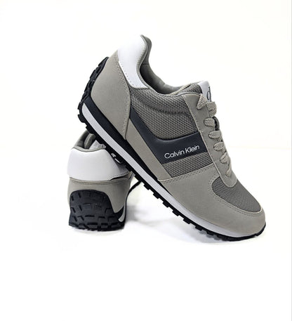 Sneakers rétro-running Calvin Klein - Gris et Blanc.