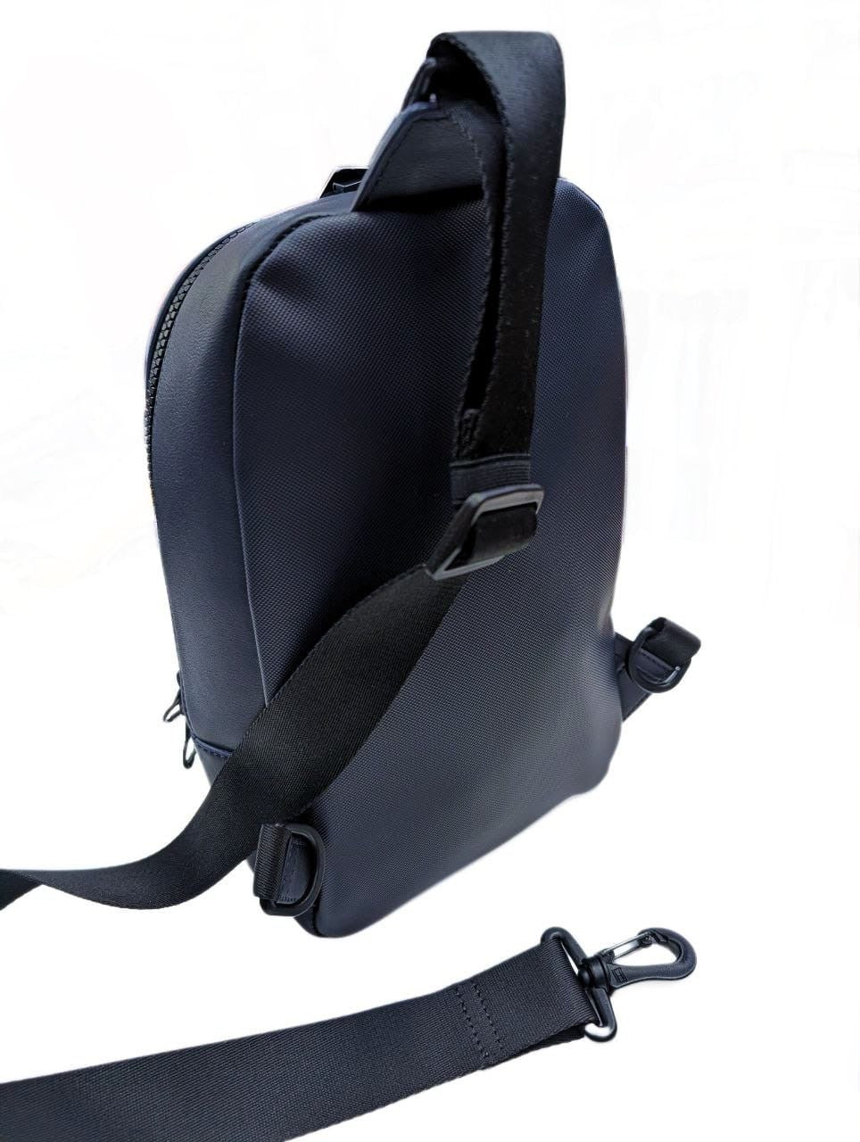 Sacoche Bandoulière Tommy Hilfiger bleu marine