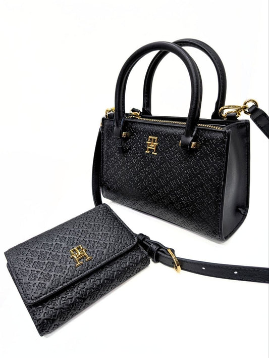 Sac a main monogramme Tommy Hilfiger