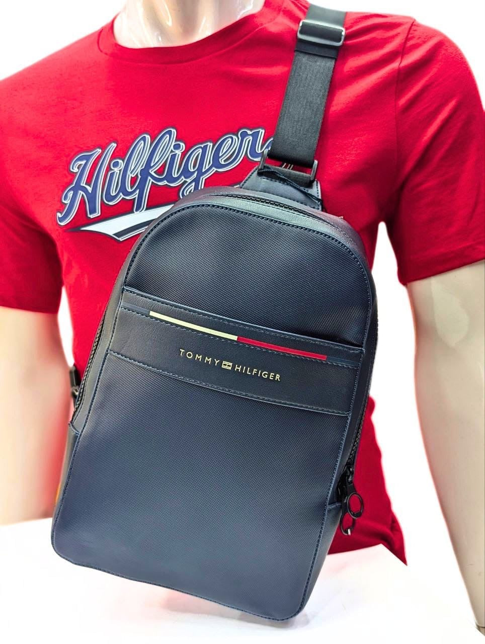 Sacoche Bandoulière Tommy Hilfiger bleu marine