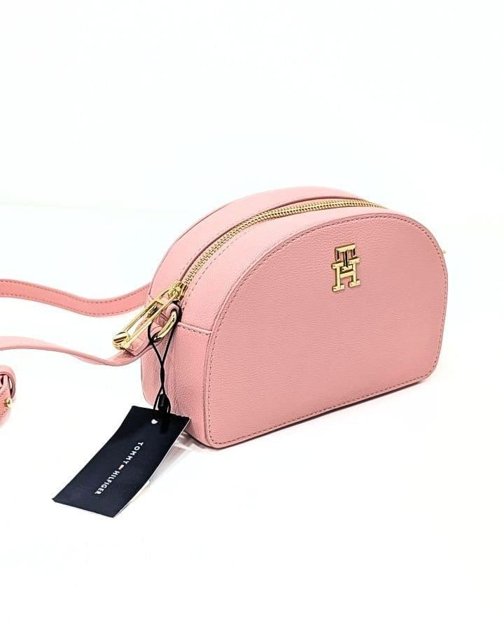 Sac à Bandoulière Tommy Hilfiger : rose poudré & logo Doré.