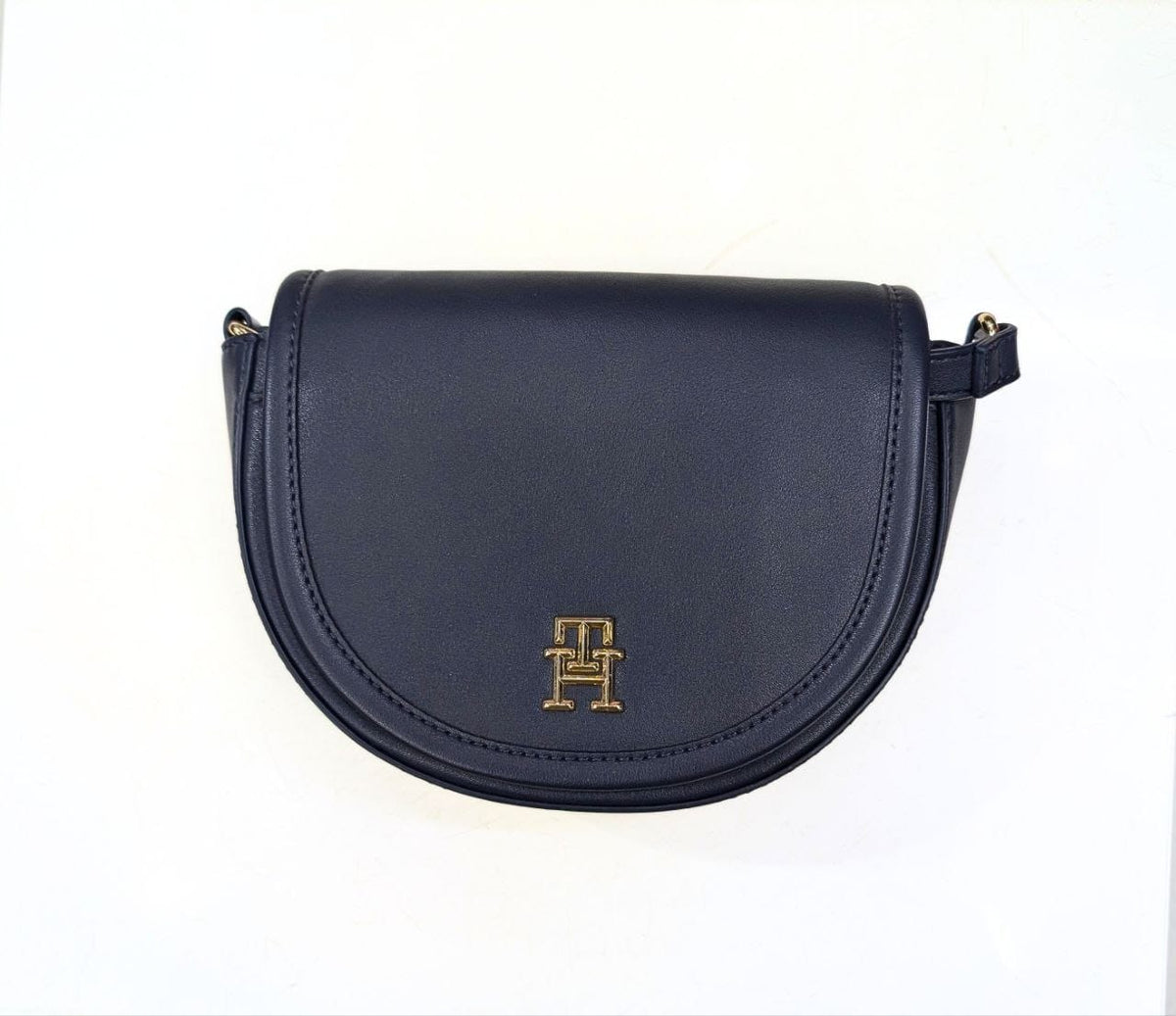 Sac Bandoulière Tommy Hilfiger Demi-Lune Bleu Marine à Monogramme Doré.