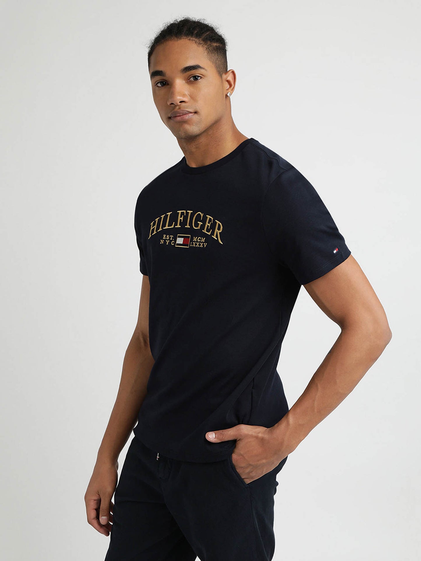t-shirt tommy hilfiger