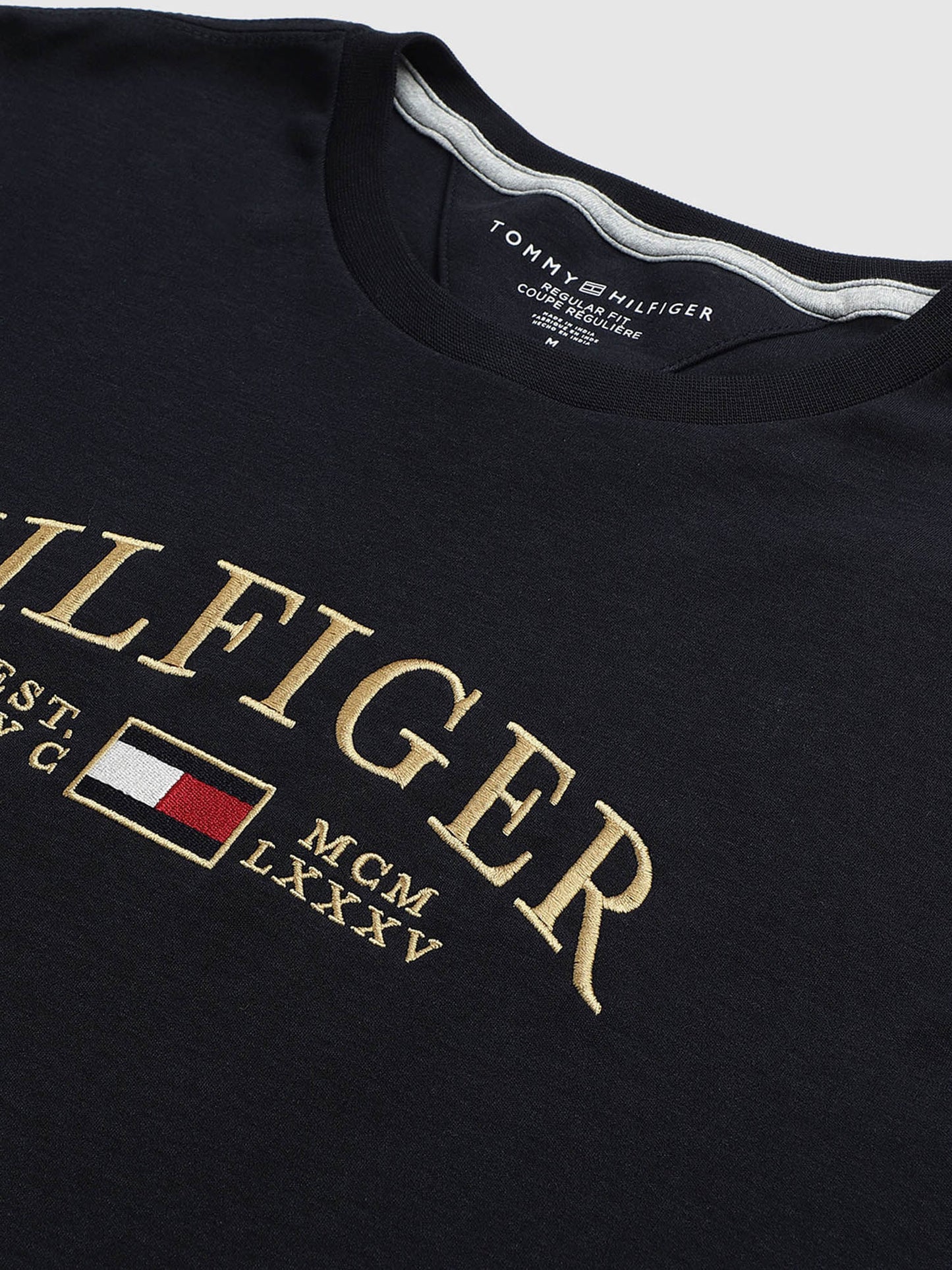 t-shirt tommy hilfiger