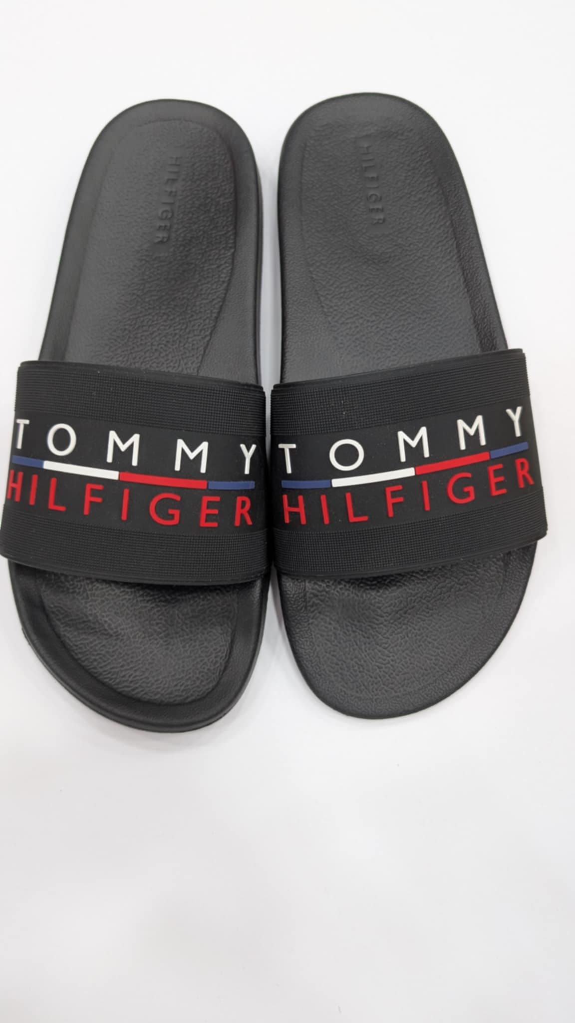 Claquettes Tommy Hilfiger p:44