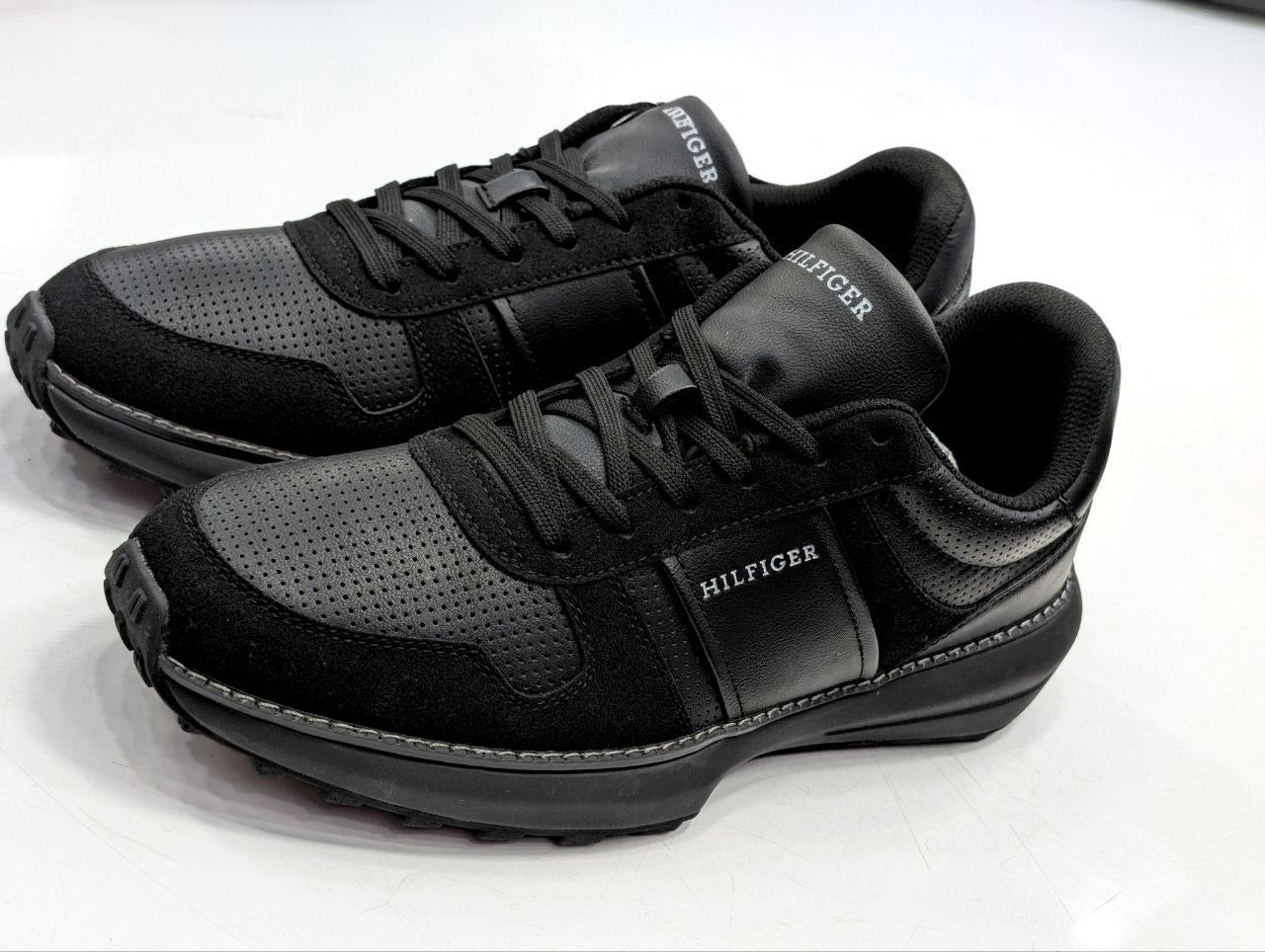 Basket Tommy Hilfiger 41.5-43